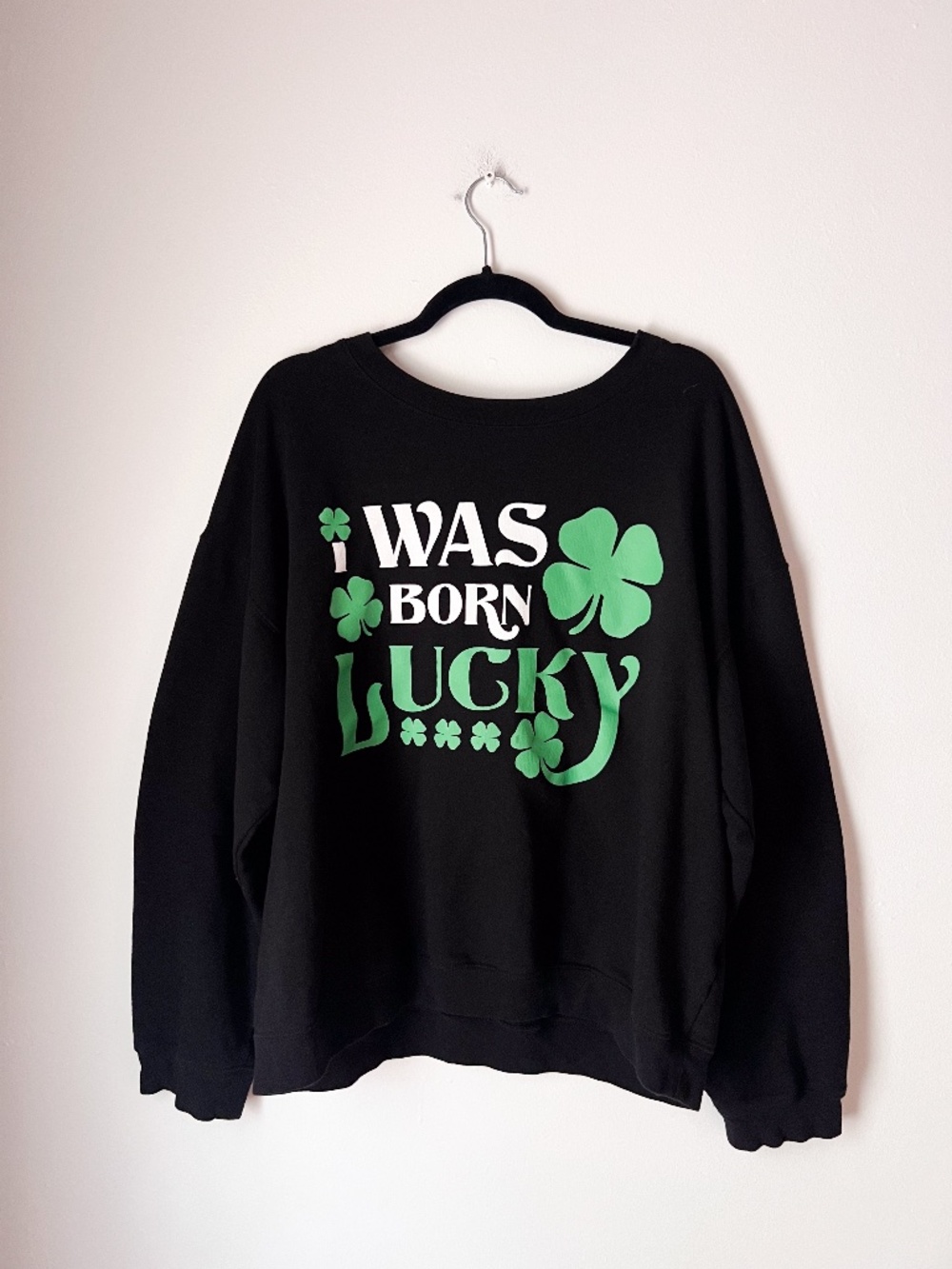 Wound Up I Was Born Lucky Shamrock Sweatshirt Women's XXL St. Patrick's Day